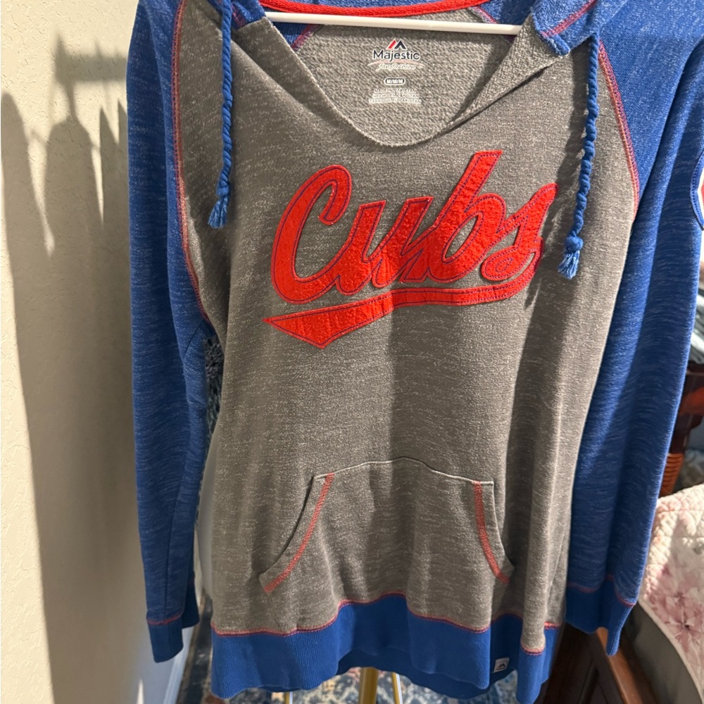 Pull over hoodie